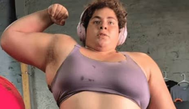 Världens starkaste kvinna
diskas efter avslöjandet