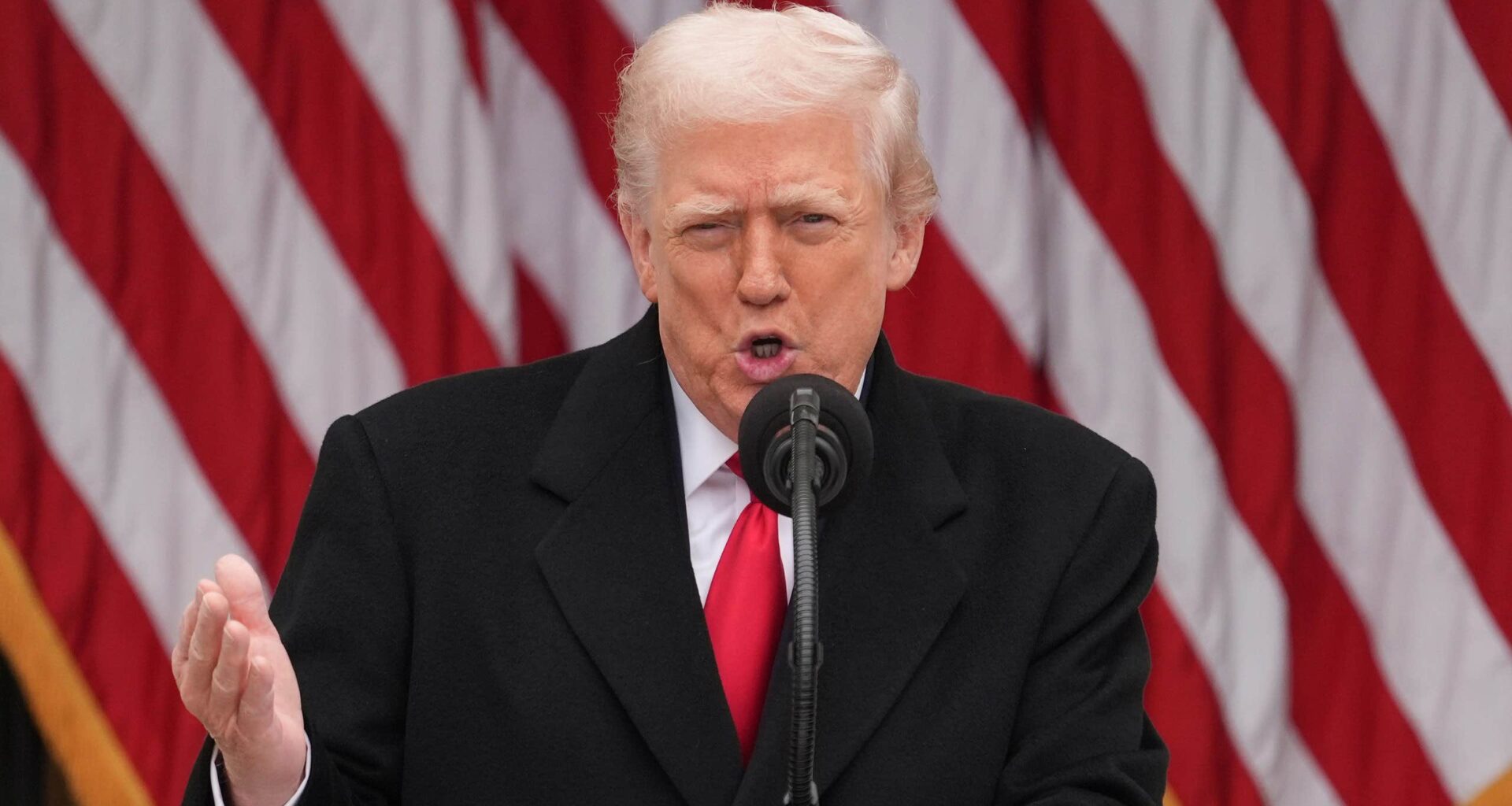 Trump rasar efter frågor sin ålder: ”Galningar”