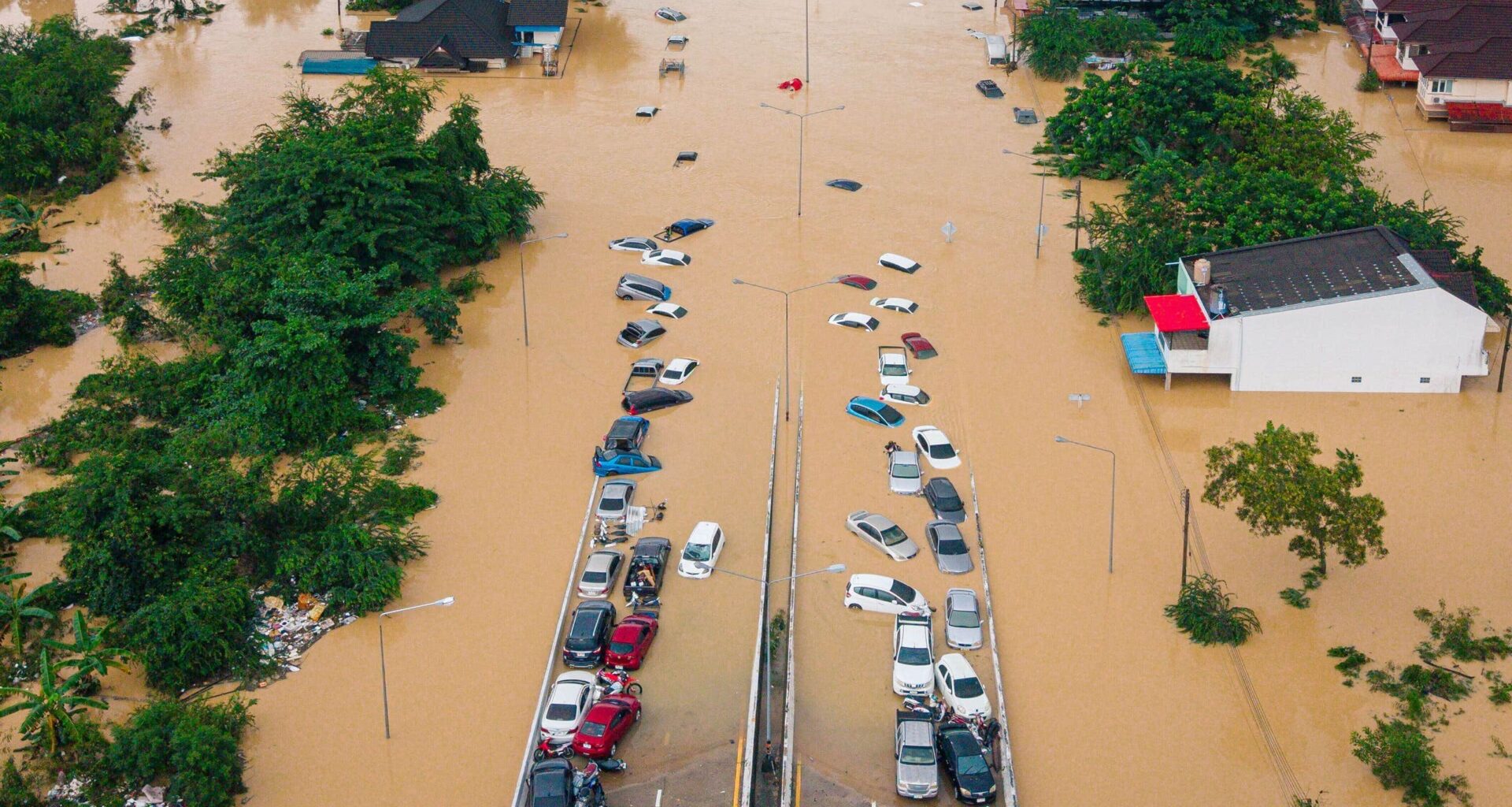 Katastrofala regn i Sydostasien – hundratals döda