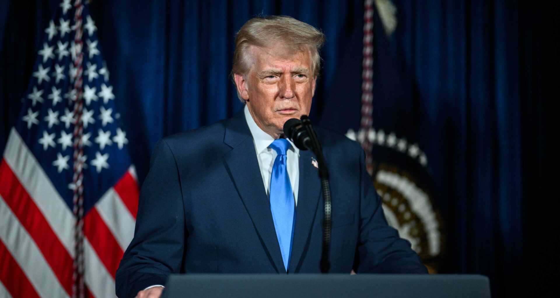 Drar tillbaka
Bidens beslut
med autopen | Världen