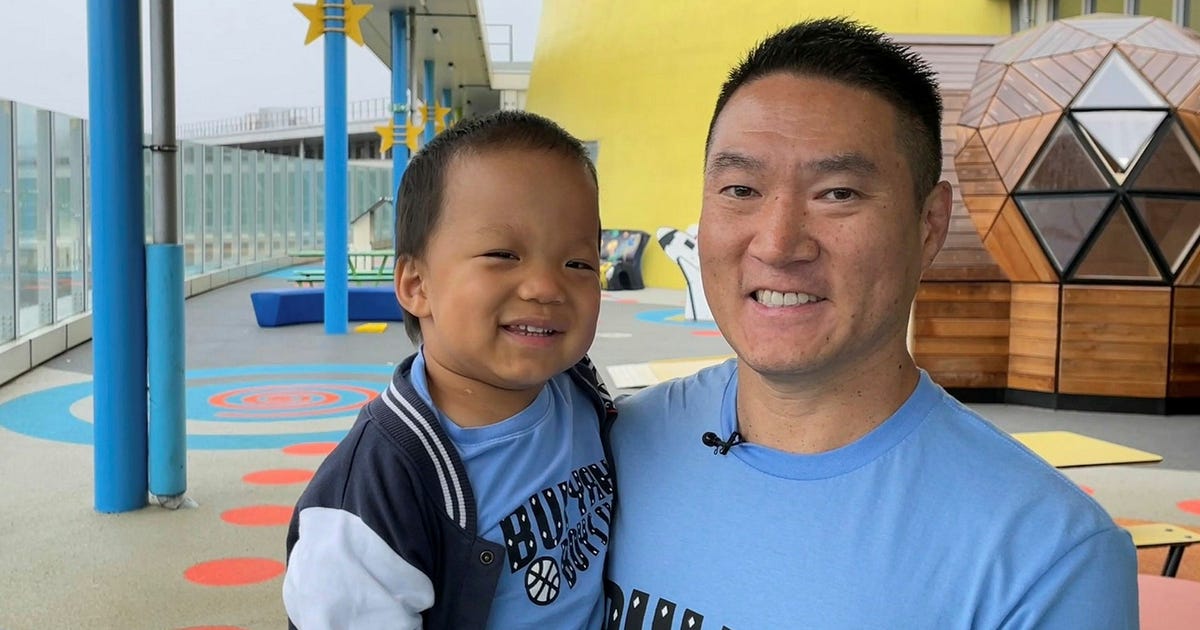 Pojke med sällsynt sjukdom först i världen att få genterapi: ”Han springer och pratar oavbrutet”