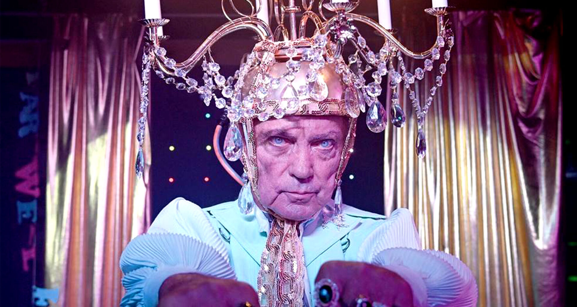 Udo Kier i "Swan Song"