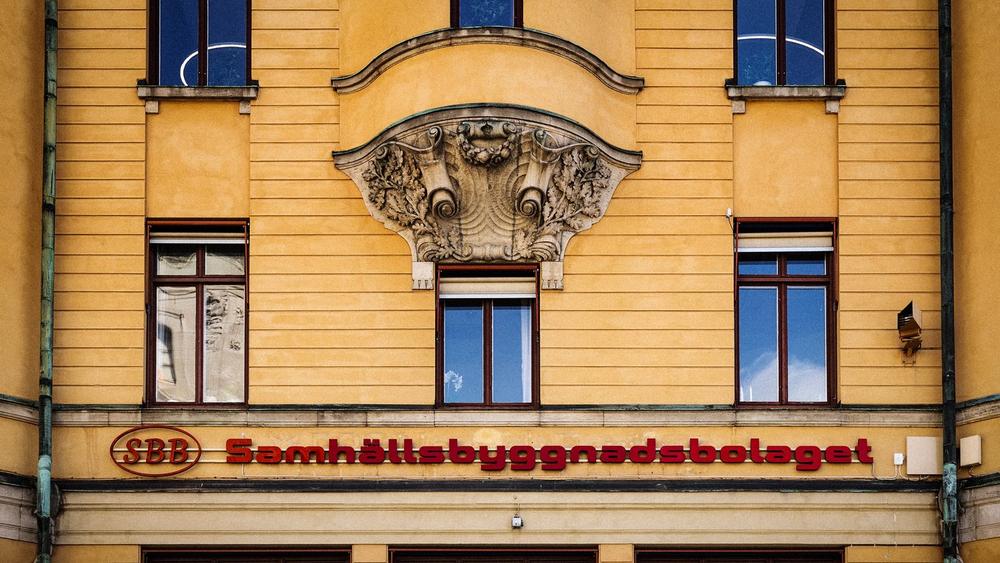 Äldreboenden och vårdcentraler får norska ägare när SBB säljer