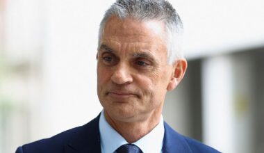 Två BBC-chefer avgår efter kritiken mot redigering av Trump-dokumentär