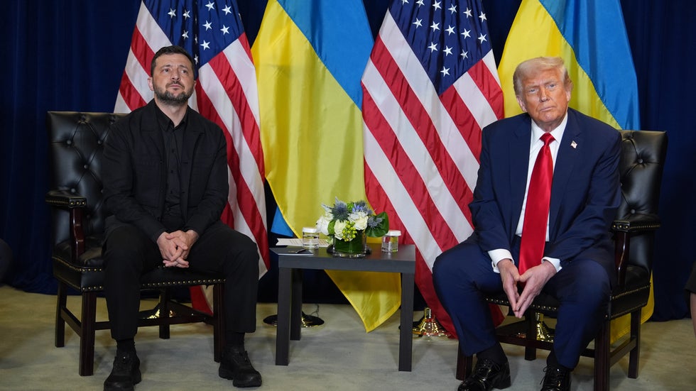 Ukrainas president Volodymyr Zelenskyj och USA:s Donald Trump under ett möte i New York i september.