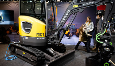 Volvo satsar på ny fabrik i Eskilstuna – 3 500 grävmaskiner per år