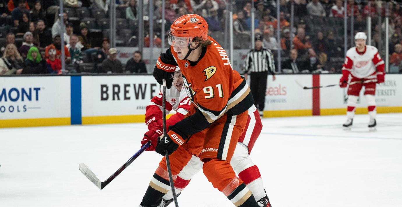 Anaheim har fått upp farten – poängfest för Carlsson