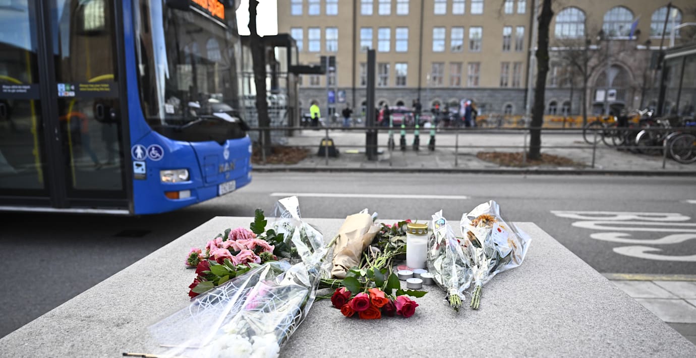 Nya busskurer på plats vid olycksplatsen