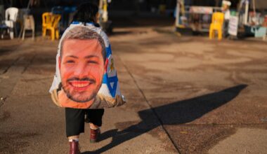 Överlämnade kvarlevor bekräftas tillhöra gisslan