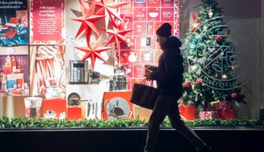 Var tredje butik i småstäder är borta