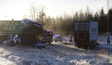 Två lastbilar och en buss i olycka på E4 vid Pitsund - Piteå-Tidningen