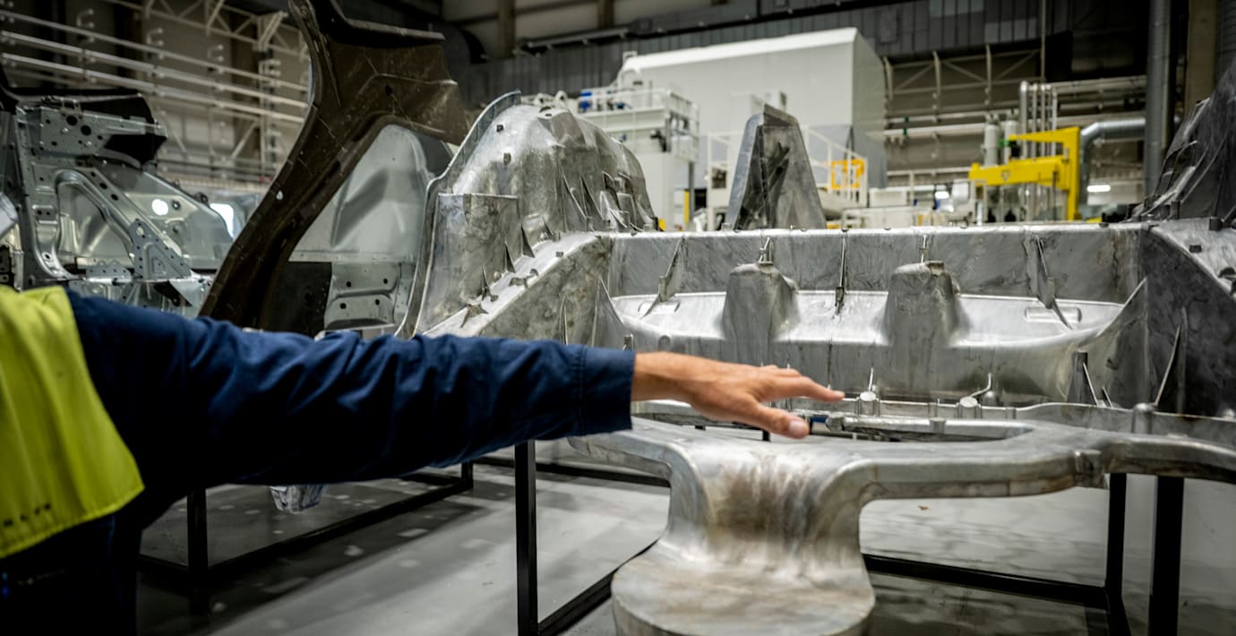 Volvo Cars skrotar dotterbolag – varslar 200