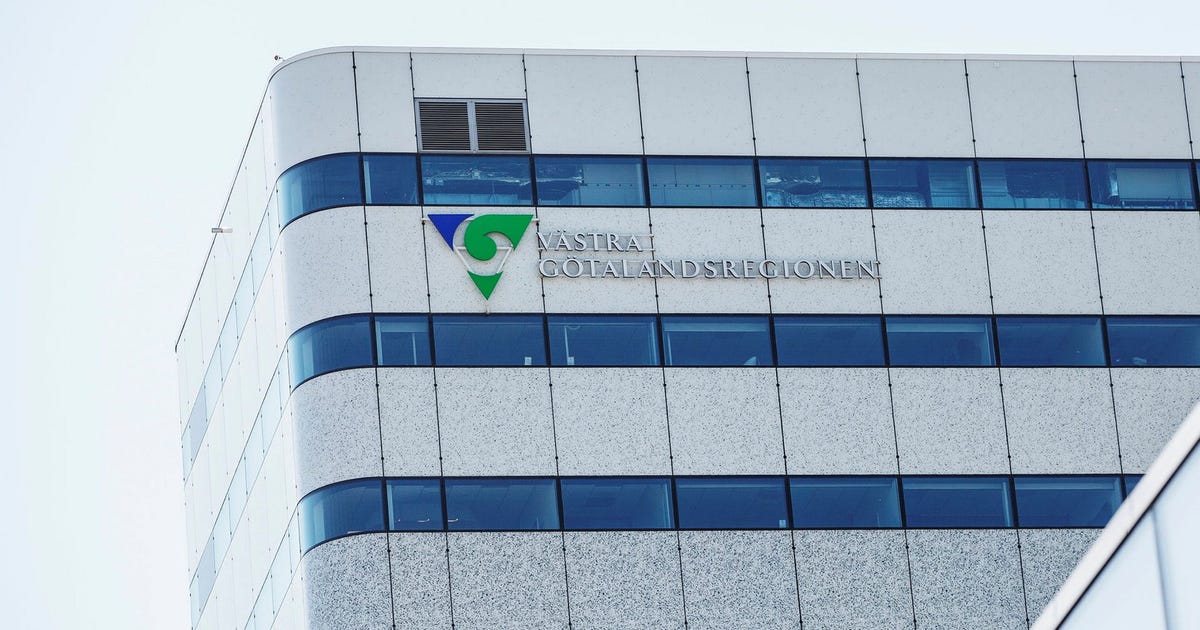 Läkare i Västsverige krävs på närmare fyra miljoner.