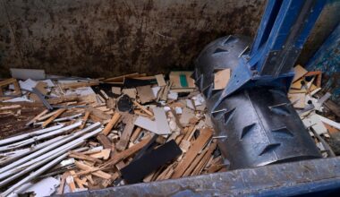 Dynamit hittat på återvinningscentral i Märsta