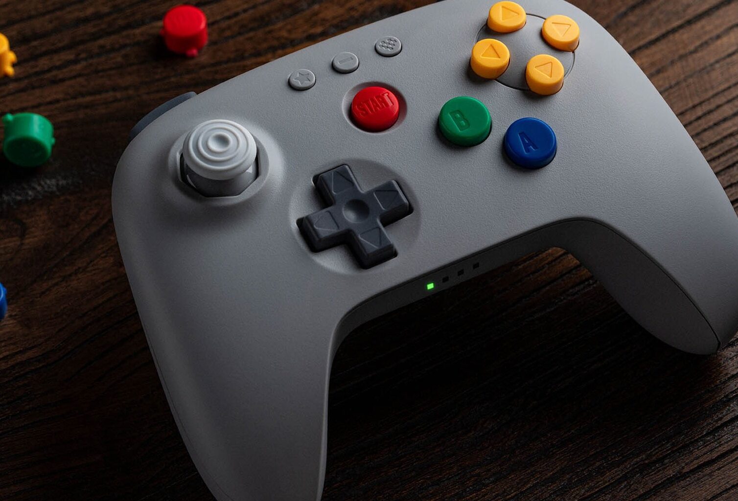8Bitdo 64 Bluetooth Controller finns nu i Classic Grey, men kommer inte att levereras förrän 2026
