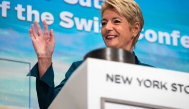 Trump sänker Schweiz tullar till 15 procent