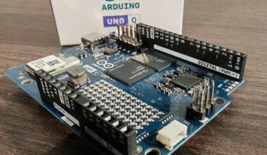 Arduino UNO Q är i grund och botten en Raspberry Pi med Arduino-gener (Bildkälla: Notebookcheck)