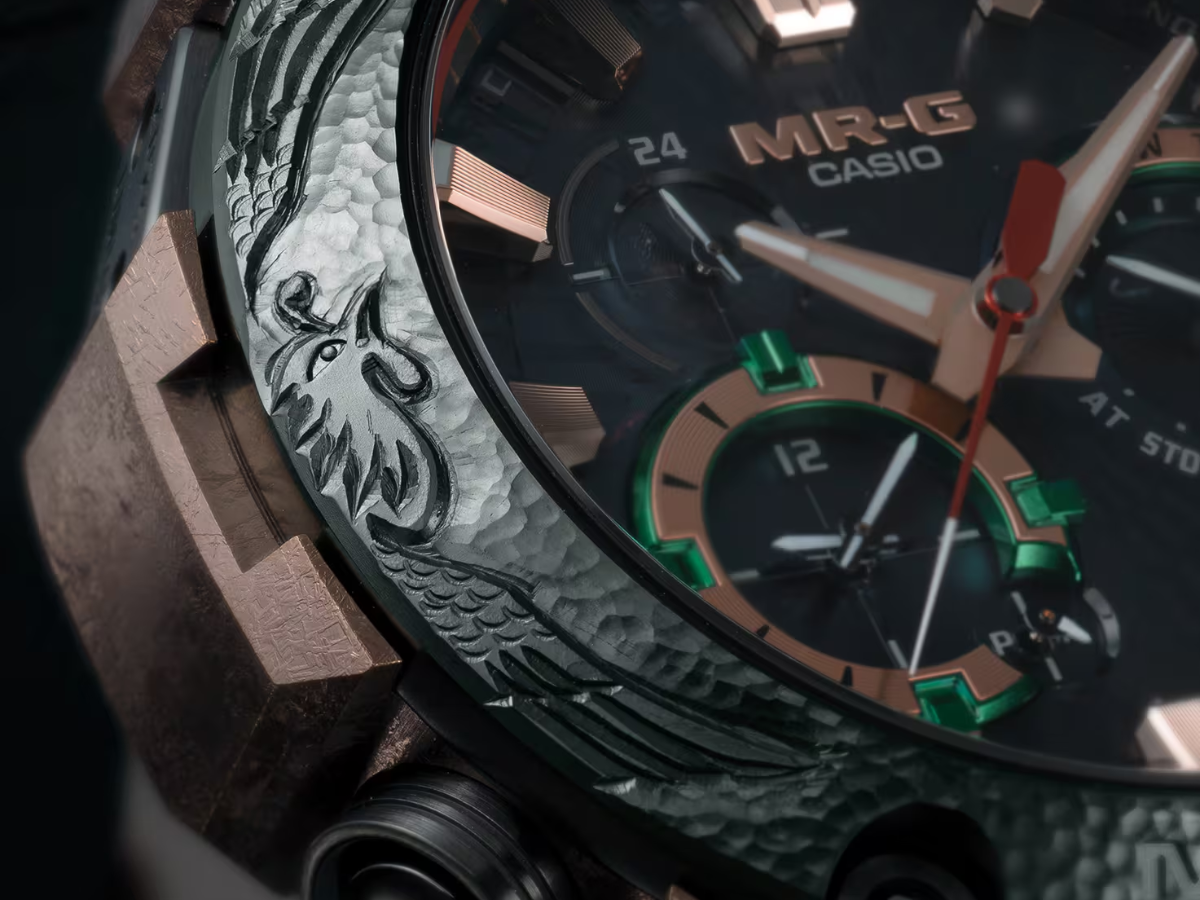 Casio MRG-B2000-klocka i begränsad upplaga visas i de första praktiska bilderna efter lanseringen