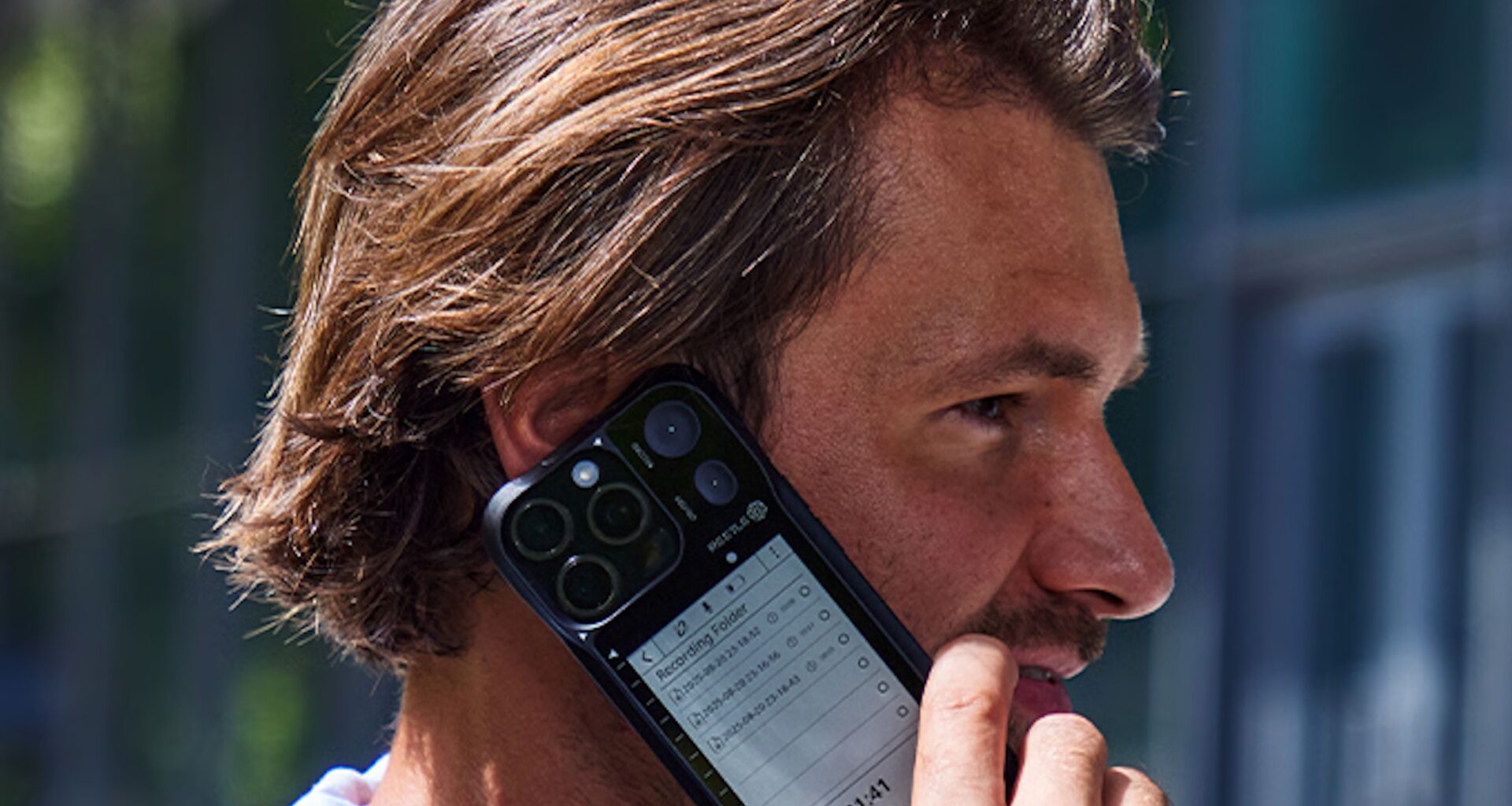 Detta ganska prisvärda iPhone-tillbehör ger en mångsidig e-bläckskärm