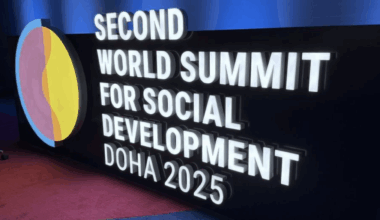 Dohadeklarationen antagen: Nya löften om social rättvisa och jämlikhet