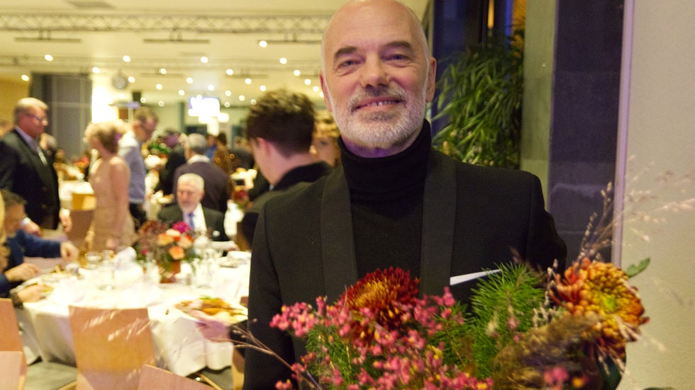 Niklas Hjulström, teaterchef på Västmanlands teater, vann priset som Årets kulturperson i Västerås 2025.