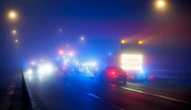 Flera bilar har krockat på Jordfallsbron mellan Bohus och Kungälv