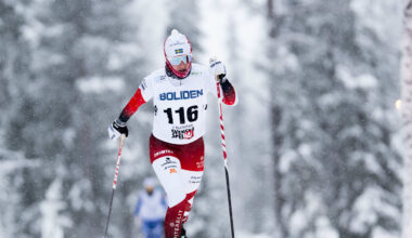 Favoriterna vann premiären – Poromaa långt efter