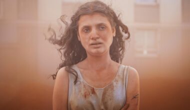 Julia Ducournau vill göra samhällets utstötta till helgon: ”Folk förväntar sig skräck”