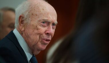 Nobelpristagaren James Watson är död