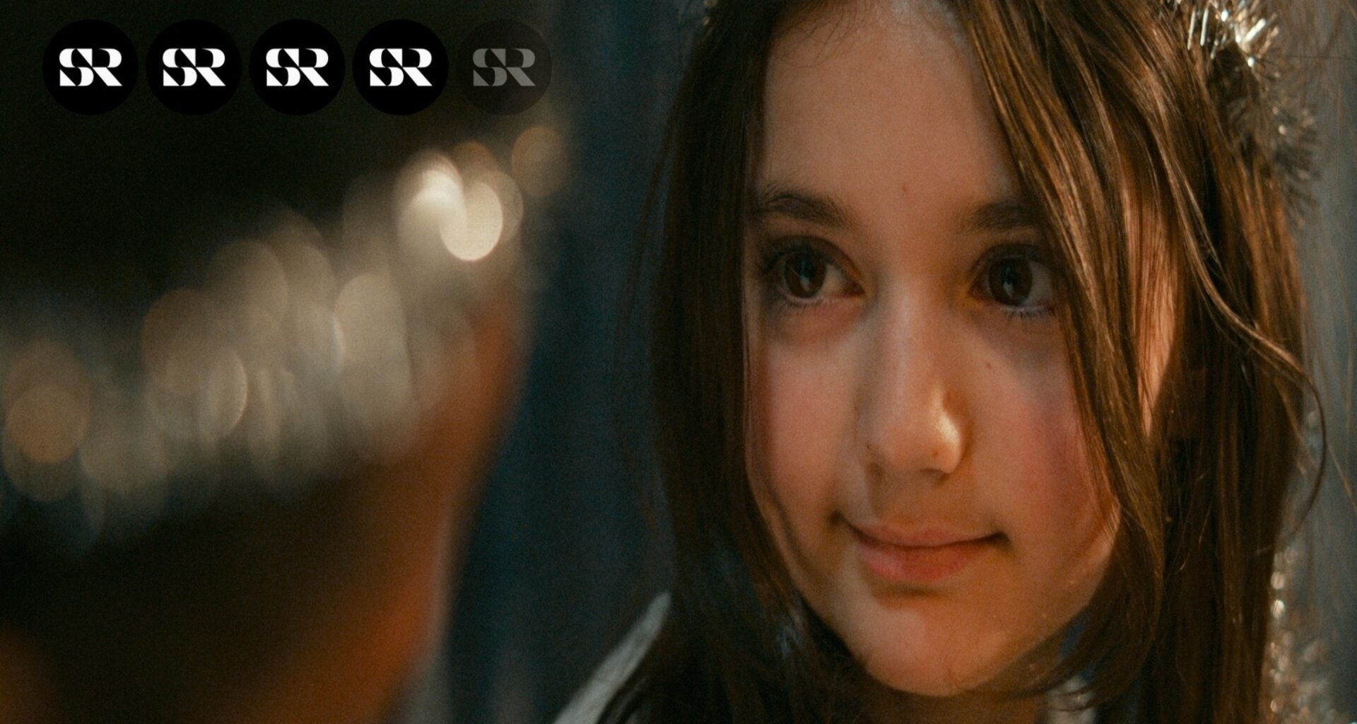 ”Stargate: En julberättelse” – perfekt bok har blivit perfekt film - Kulturnytt