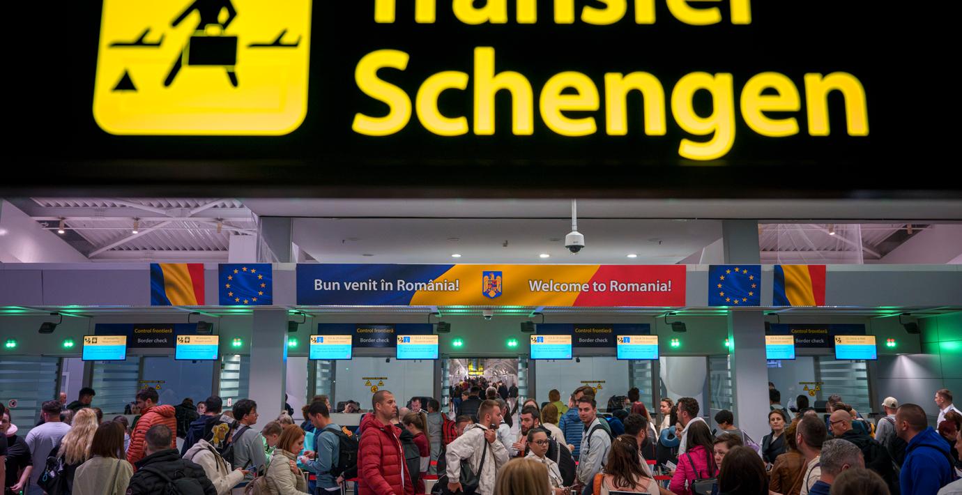 EU skärper visumreglerna för ryska medborgare