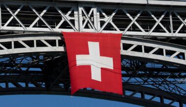 Schweiz röstar nej till skatt för superrika