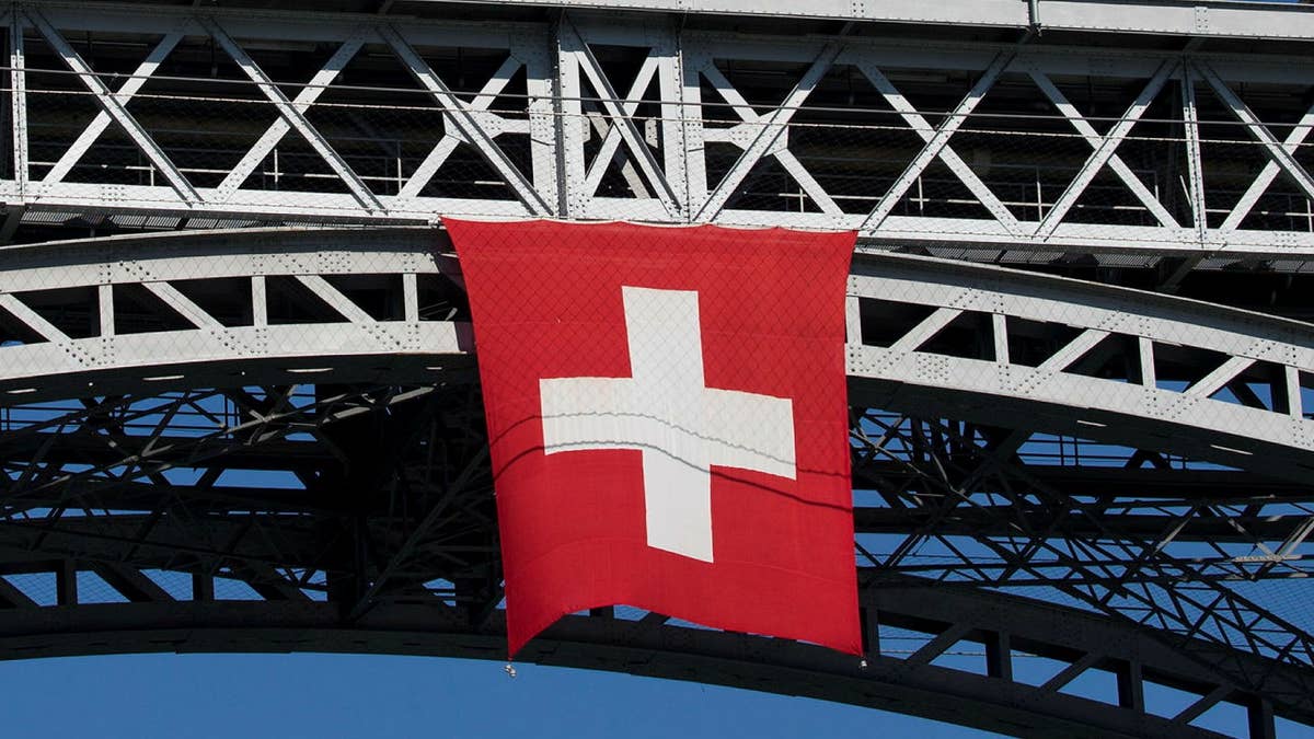 Schweiz röstar nej till skatt för superrika