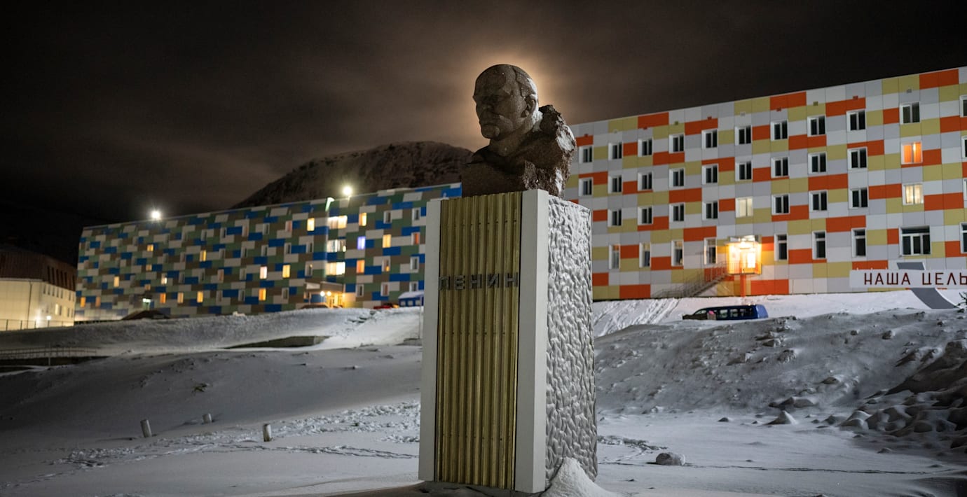 USA och Ryssland i hemliga samtal om projekt i Arktis och Marsuppdrag