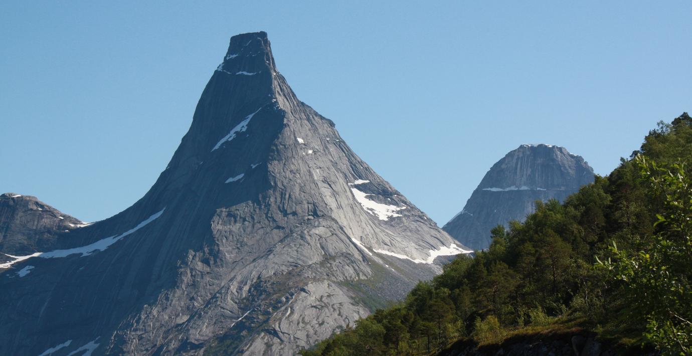 Anställda slog larm om ”Berget” där deltagare dog – TV4 medger misstag