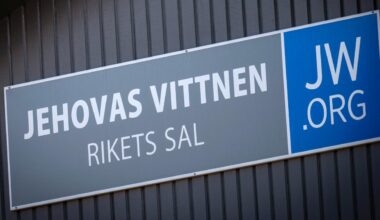 Jehovas vittnen förlorar bidrag – diskriminerar