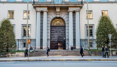 Handels vänder: Inget krav på högskoleprov