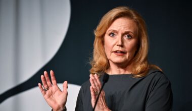 C vill utreda euron – nya partiledaren ville gå längre