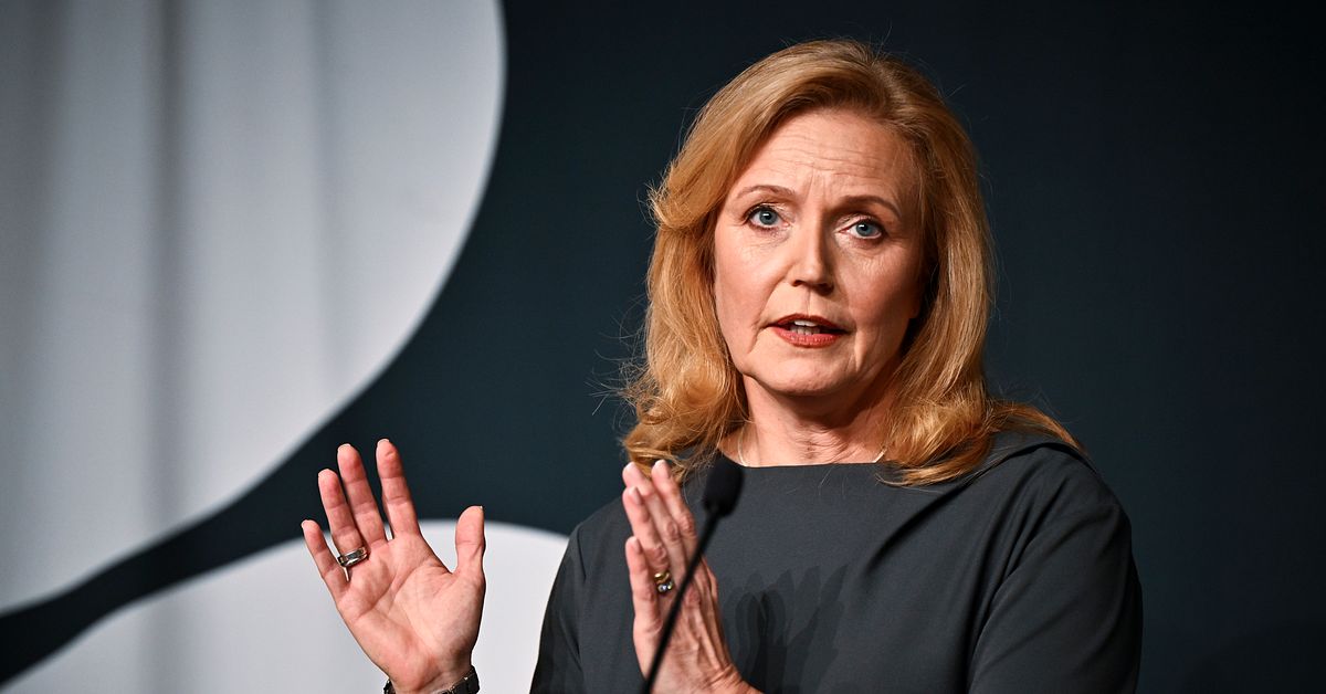 C vill utreda euron – nya partiledaren ville gå längre