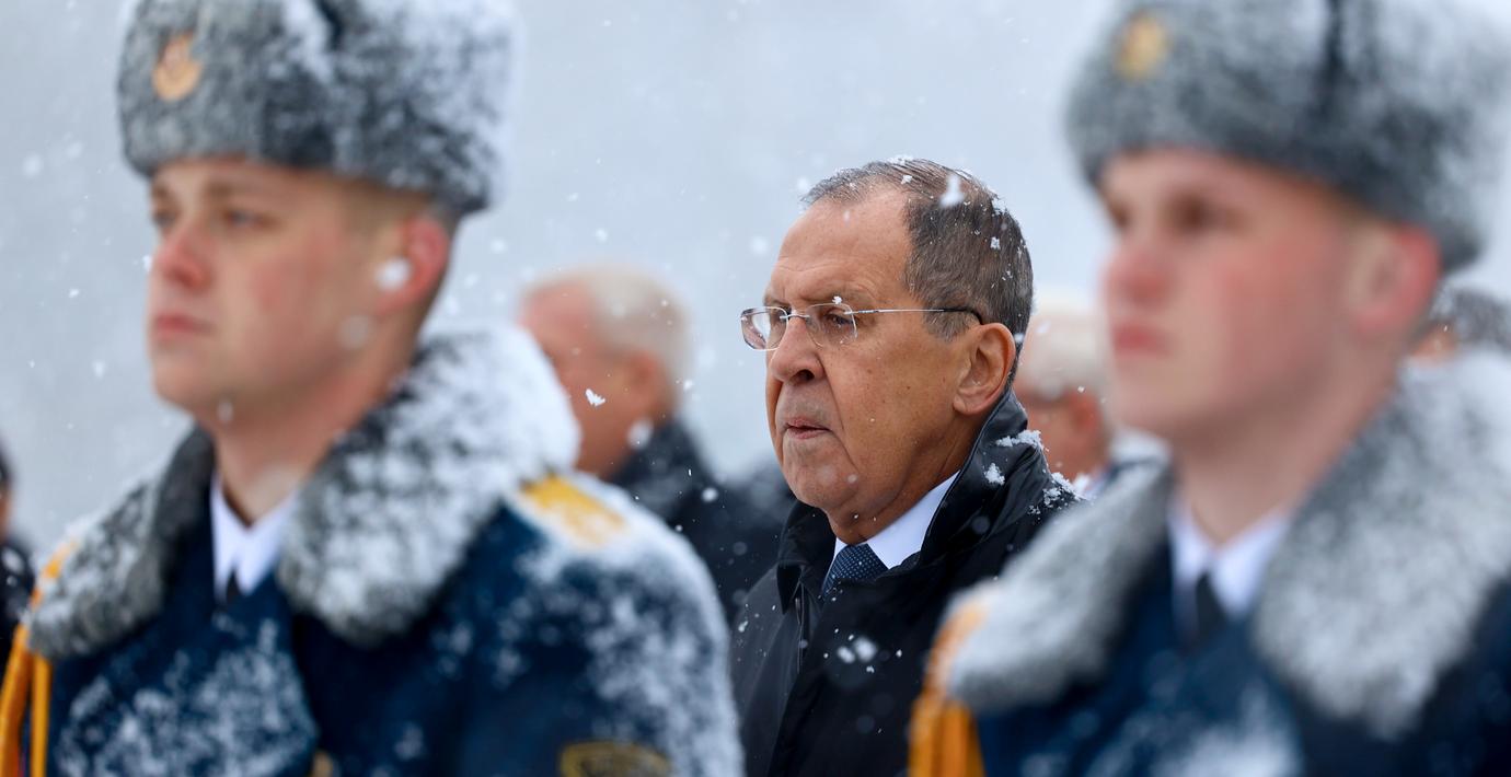 Har Putin knuffat ut Sergej Lavrov i kylan?