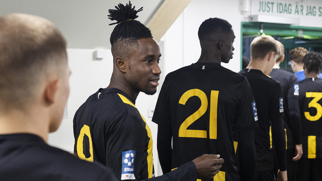 HTFF nära Superettan – klonföreningen väcker hat och beundran