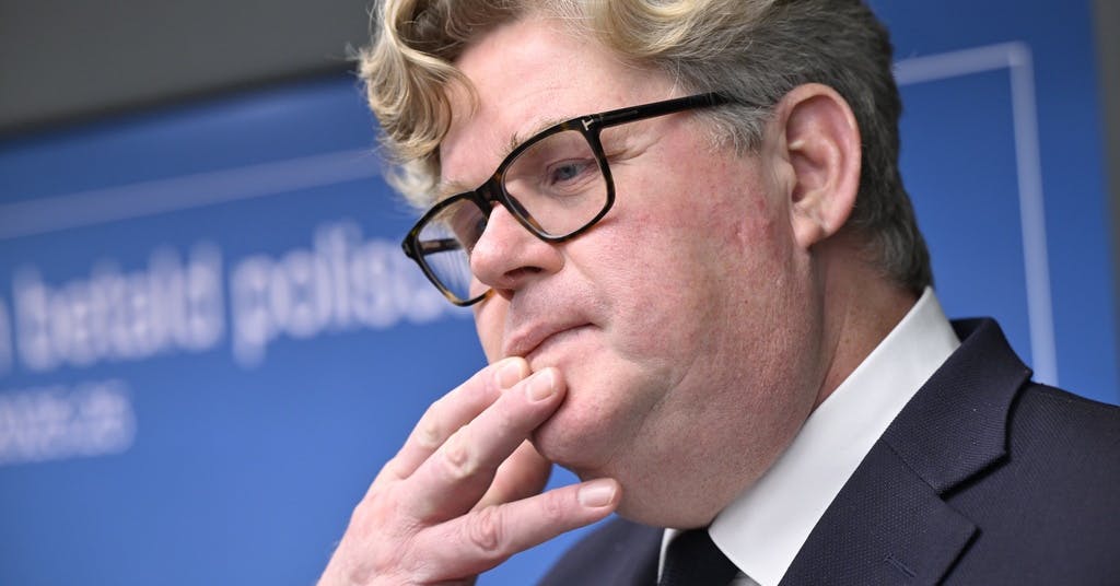 Strömmer till Norrköping efter sprängdåden - Folkbladet