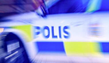 Polisinsats på Hertsön efter kraftig smäll