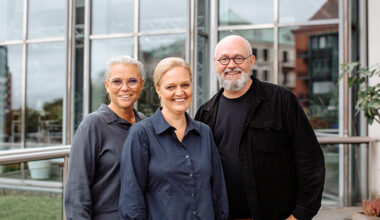 Från tjat till prat – ny bok om samtalsmetoder som kan underlätta vardagen för familjer med npf: "Bara ord är ofta inte tillräckliga"