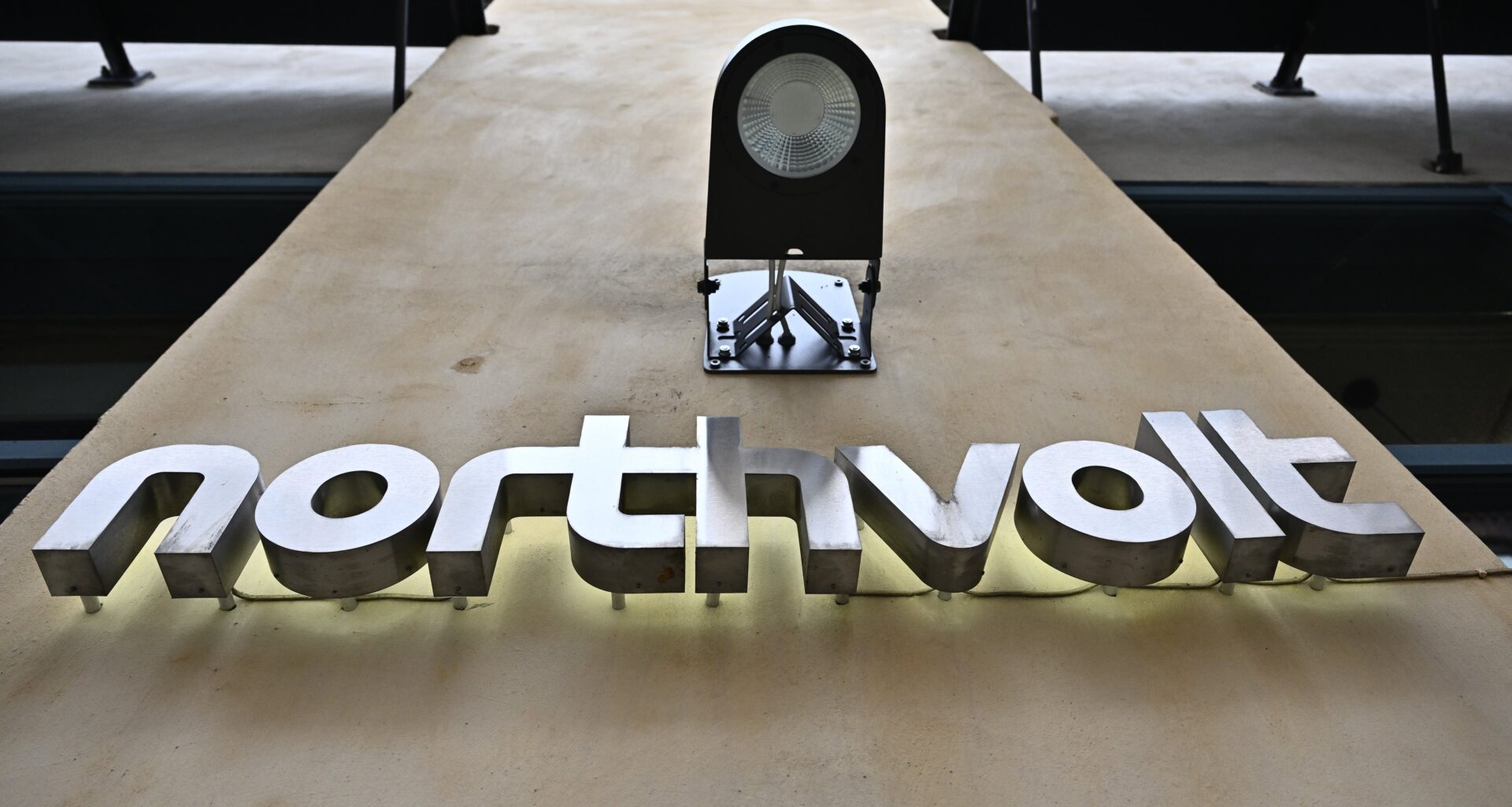 Svenska företag investerar mer trots lågt statsstöd