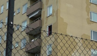 Beslutet: Förfallna husen i Vårberg tvångsförvaltas inte