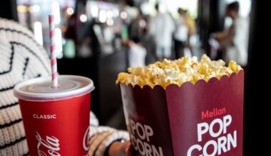 Juldagens biotradition lever – trots färre besök