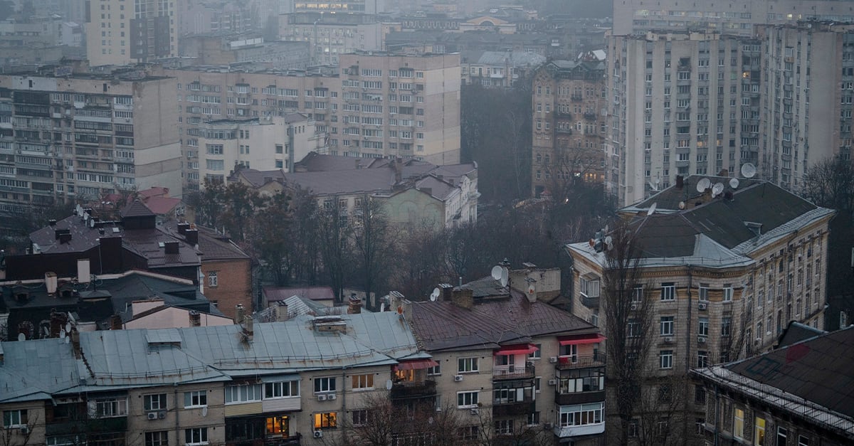 Ryska attacker mot flera städer