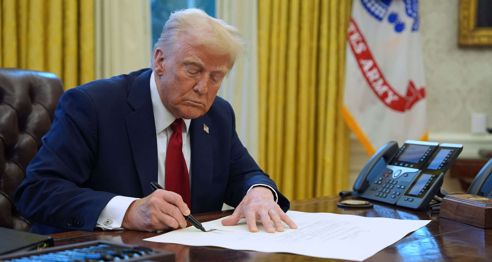 Trump vill dra Italien, Österrike, Polen och Ungern från EU