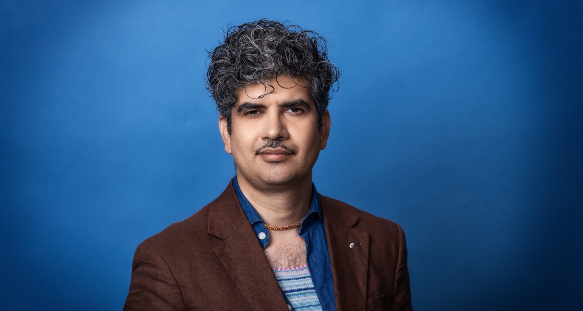 Agri Ismaïl: Den ensammaste tiden på året - Godmorgon världen